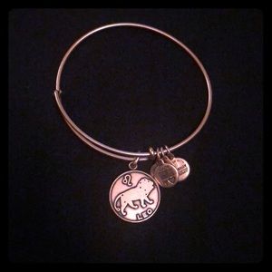 Alex and ani Leo bracelet